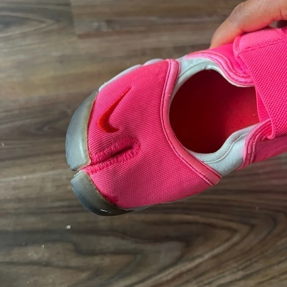 Vintage Nike Air Rift - Hot Pink Women's size 6